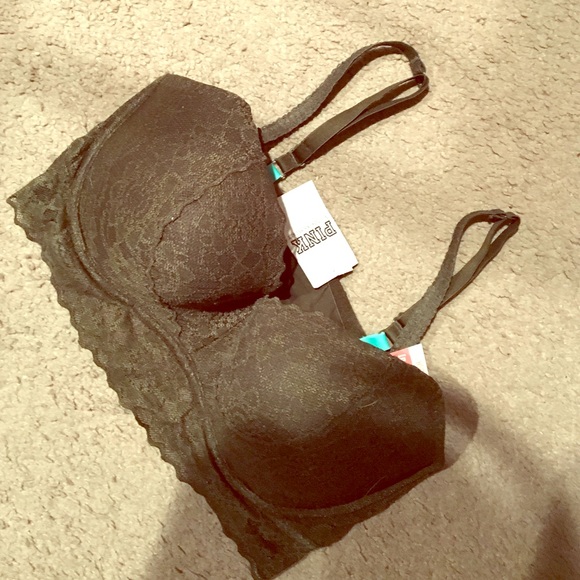 ✨ SOLD ✨ Pink Bra