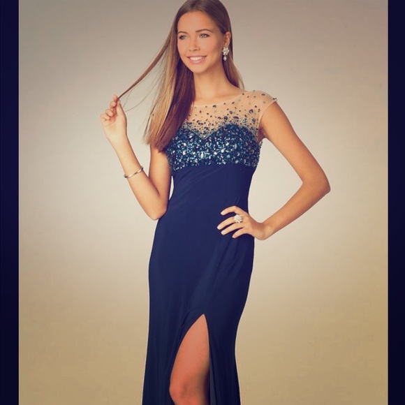 Beautiful navy blue Jovani Prom dress💙