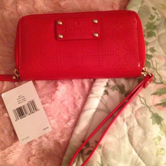 kate spade Handbags - Red Kate spade wallet / wristlet