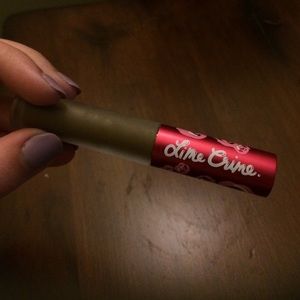 Limecrime Velveteen -- TROUBLE