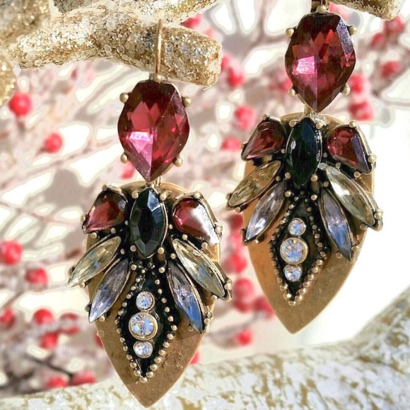 🆕 Statement Earrings - Picture 2 of 2