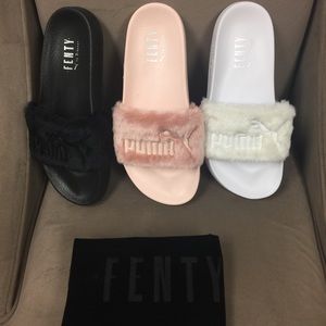 Rihanna - fenty slippers