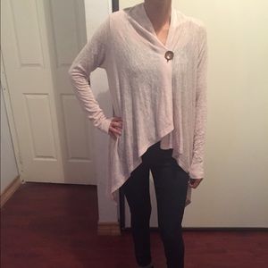 Bobeau one button light sweater