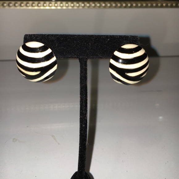 Button earrings