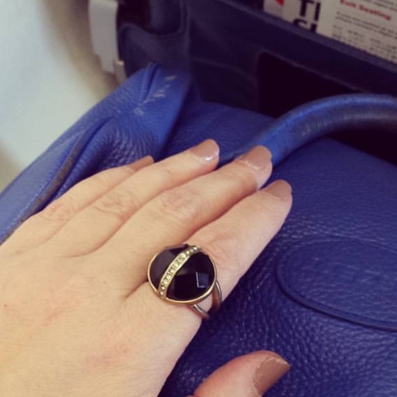 🆕 Statement Ring - Picture 2 of 2