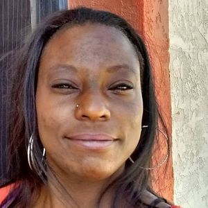 Meet your Posher, Destinee