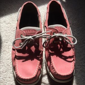Reddish-pink Sperry's Womens size 9 1/2
