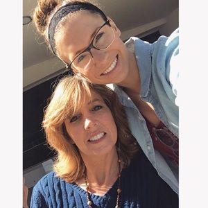 Meet your Posher, Julia