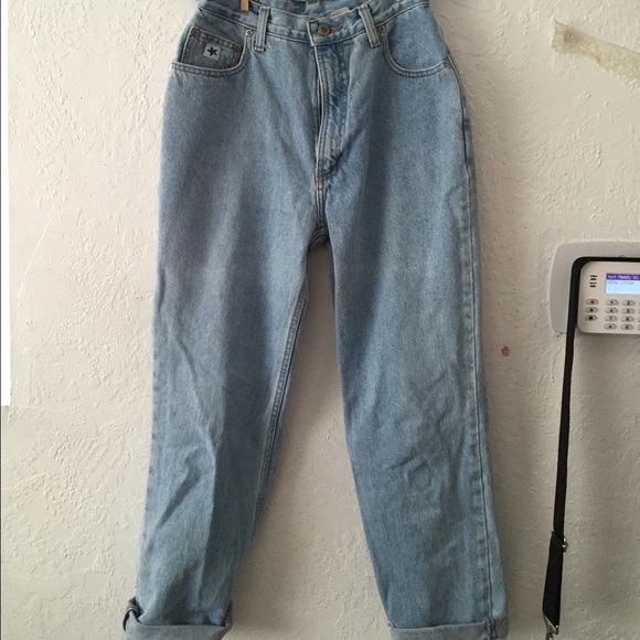 mom jeans - Picture 1 of 3