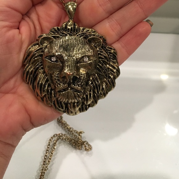 Necklace - Picture 2 of 2