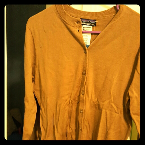 NWT Patagonia Marino Wool cardigan, size L