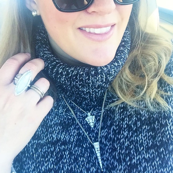 ⭐️🆕 OCEAN JEWELERS Statement Necklace - Picture 4 of 4