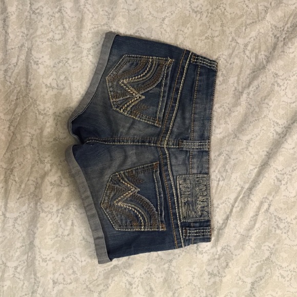 Jean Shorts - Picture 2 of 2
