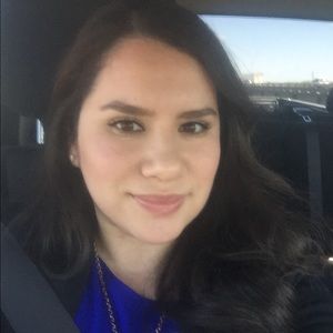 Meet your Posher, Denisse