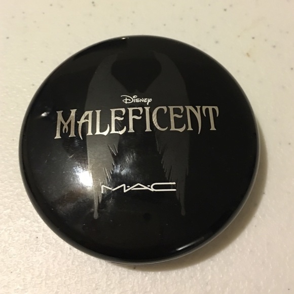 MAC Maleficent beauty powder, Disney