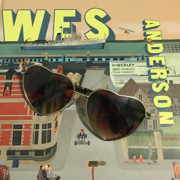 heart shaped sunglasses