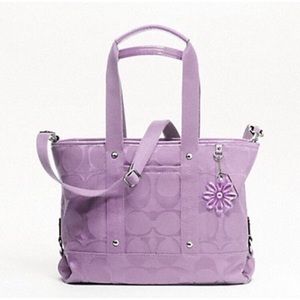 🎉SALE🎉 Authentic Coach Kyra Nylon Signature Tote