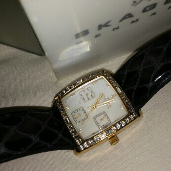 Women Skagen watch main image 4