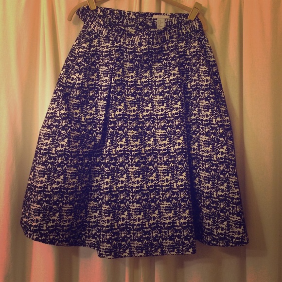 Black and white work skirt