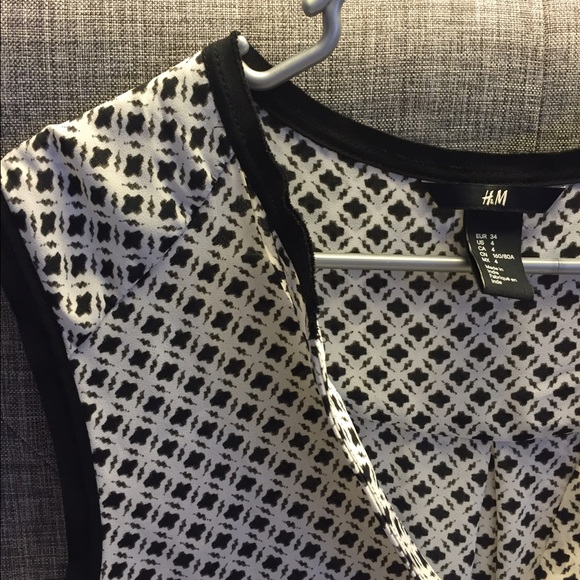 Comfortable H&M blouse