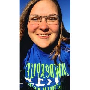 Meet your Posher, Cassie