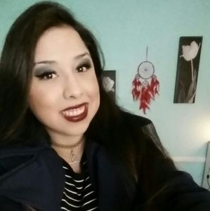 Meet your Posher, Haydee