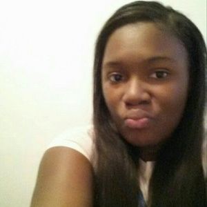 Meet your Posher, Shantel