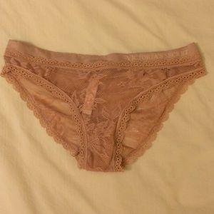 Victoria's Secret Cheekini