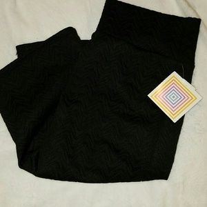 LuLaRoe Solid Black Cassie