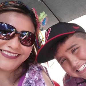 Meet your Posher, Yvette