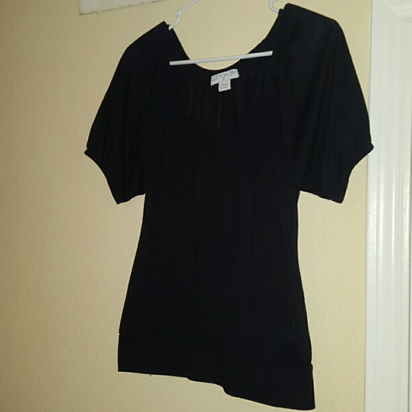 Two blouses - Picture 2 of 4