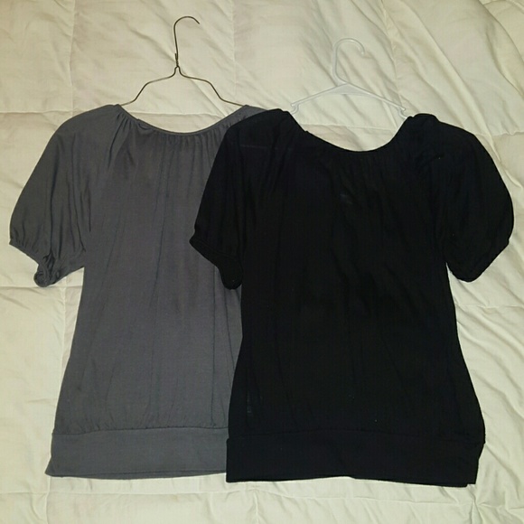Two blouses - Picture 4 of 4