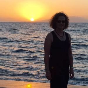 Meet your Posher, Alice