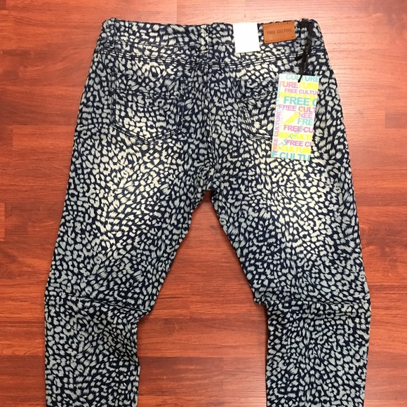 Free Culture Printed Denim Fitted Jeans Blue/White - Picture 4 of 4