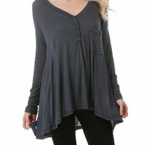 Enti Gray Top Medium NWOT