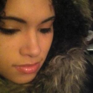 Meet your Posher, Iris