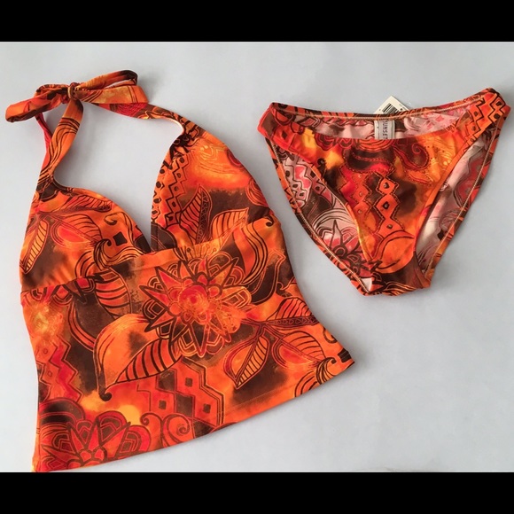 Sunsets Other - ✨HOST PICK ✨ Halter Tankini and Hipster Bottoms