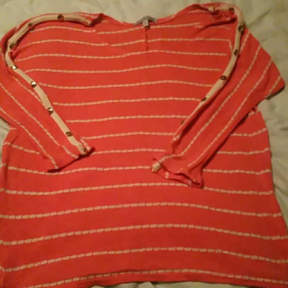 Coral top