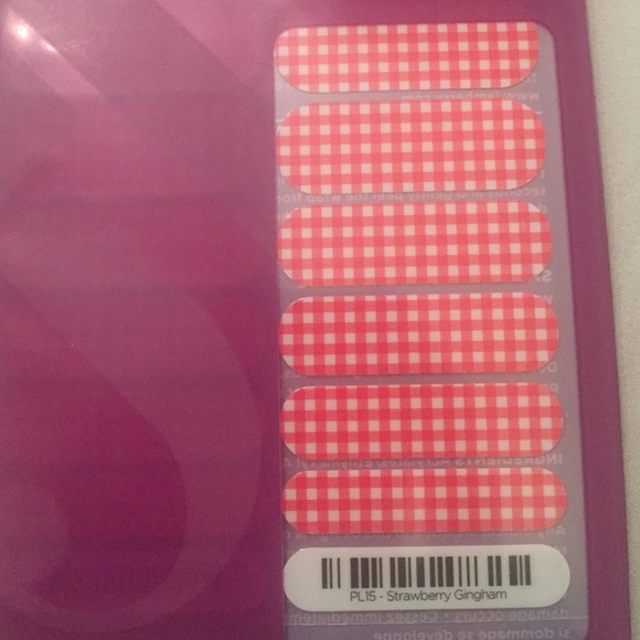Jamberry: Strawberry Gingham