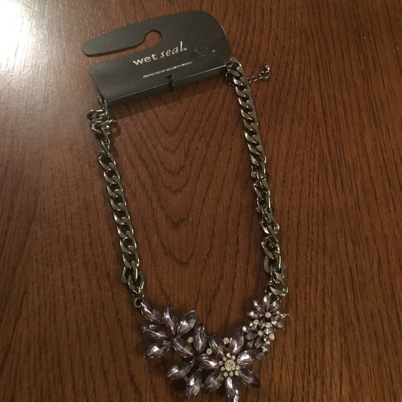 Wet Seal necklace