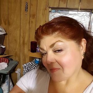 Meet your Posher, Teresa