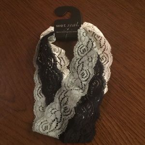 Wet Seal Head bands