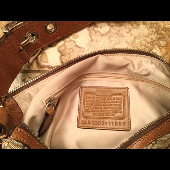 Authentic Coach - Picture 3 of 4