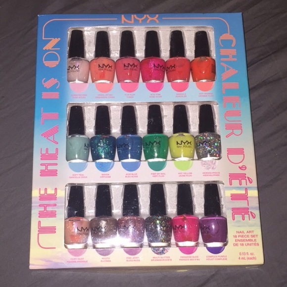 The Heat is On NYX nail set.