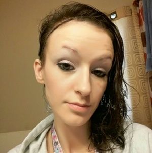 Meet your Posher, Nikole