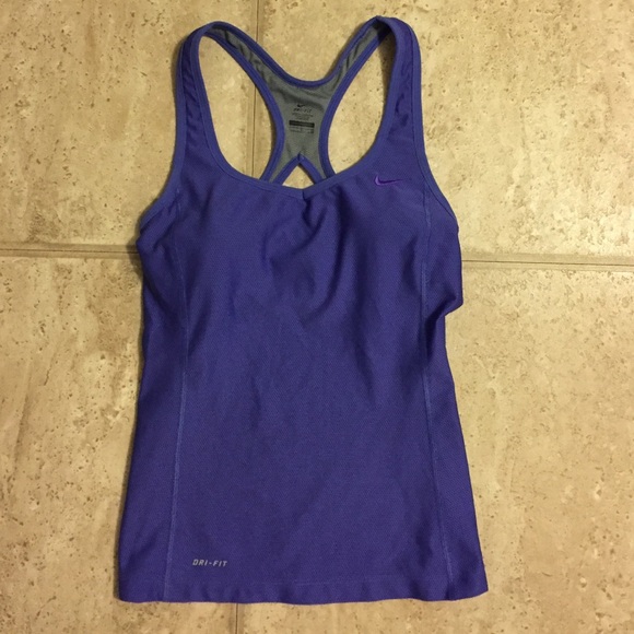 Nike Dri-Fit tank top (SM)