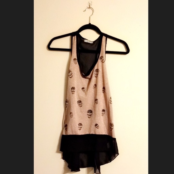 Skull printed tank