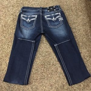 Mid-rise skinny Miss Me Jean with faux pocket