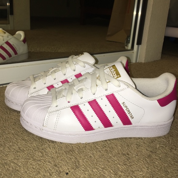 ✨ Adidas Superstar - Pink and White Shell Tips✨