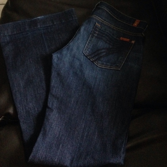 Authentic 7 for all mankind